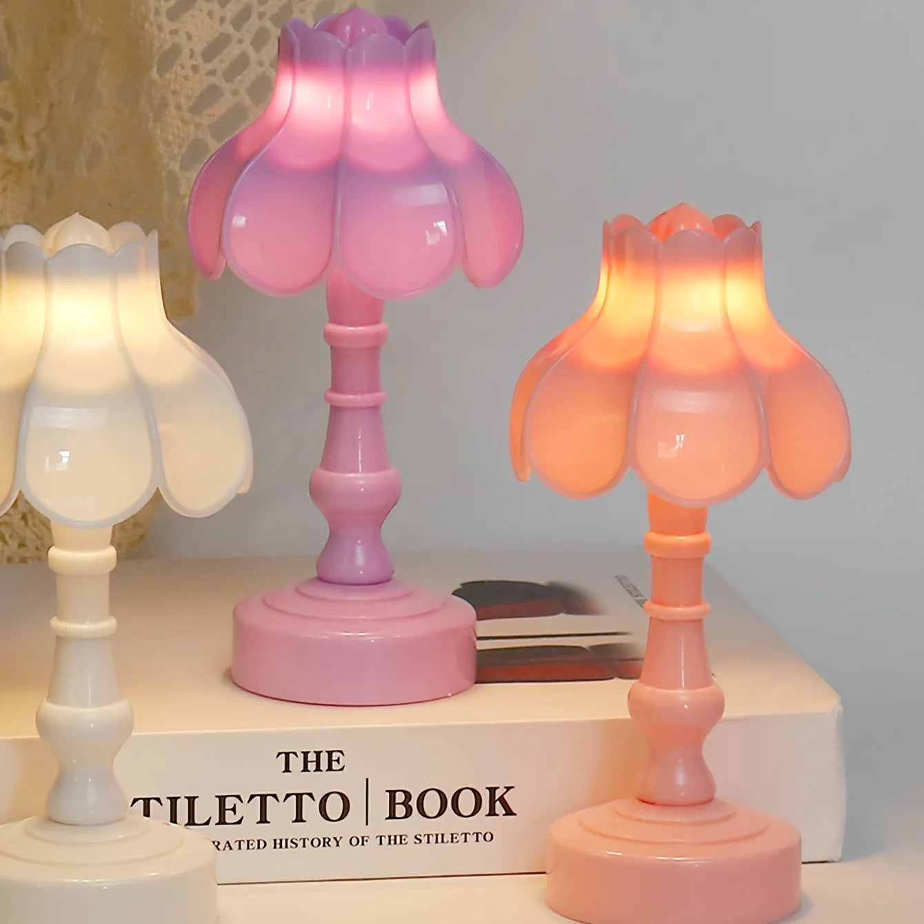 Vintage Lotus Table Lamp