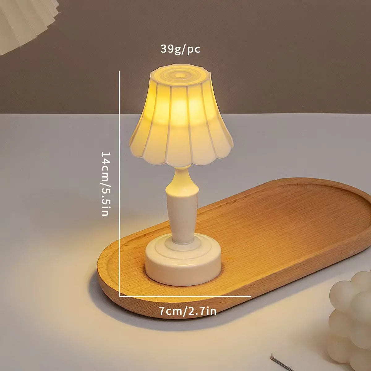 Miniature Retro Flower Desk Lamp