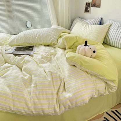 Striped Style Bedding Set