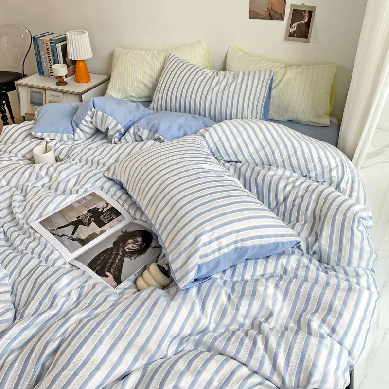 Striped Style Bedding Set
