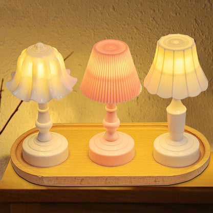 Miniature Retro Flower Desk Lamp