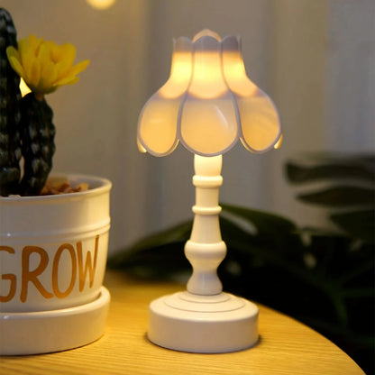 Vintage Lotus Table Lamp