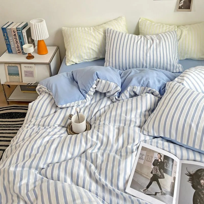 Striped Style Bedding Set